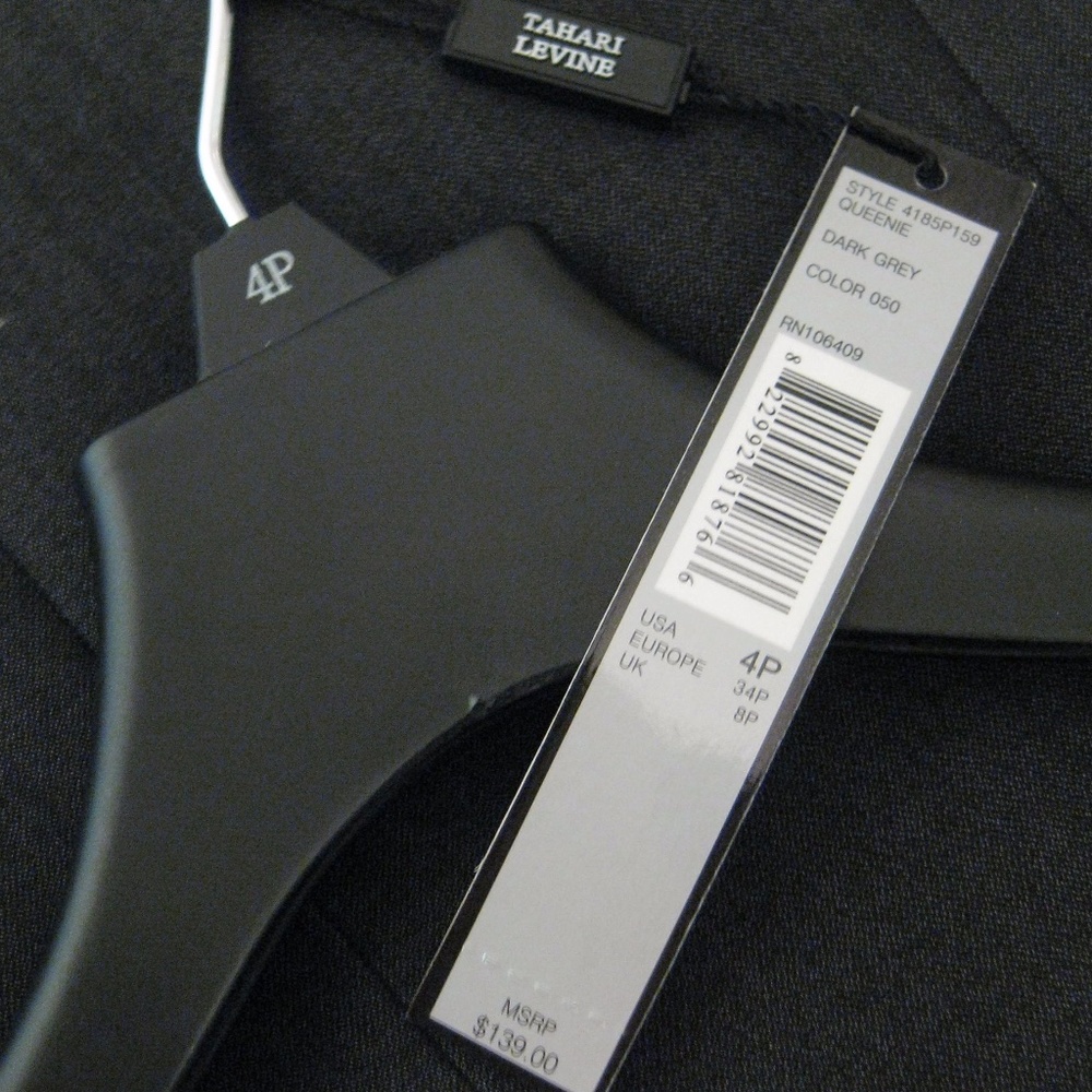 4P/AdultSmall Tahari Elegant Ruffled Blazer - Picture 8 of 8